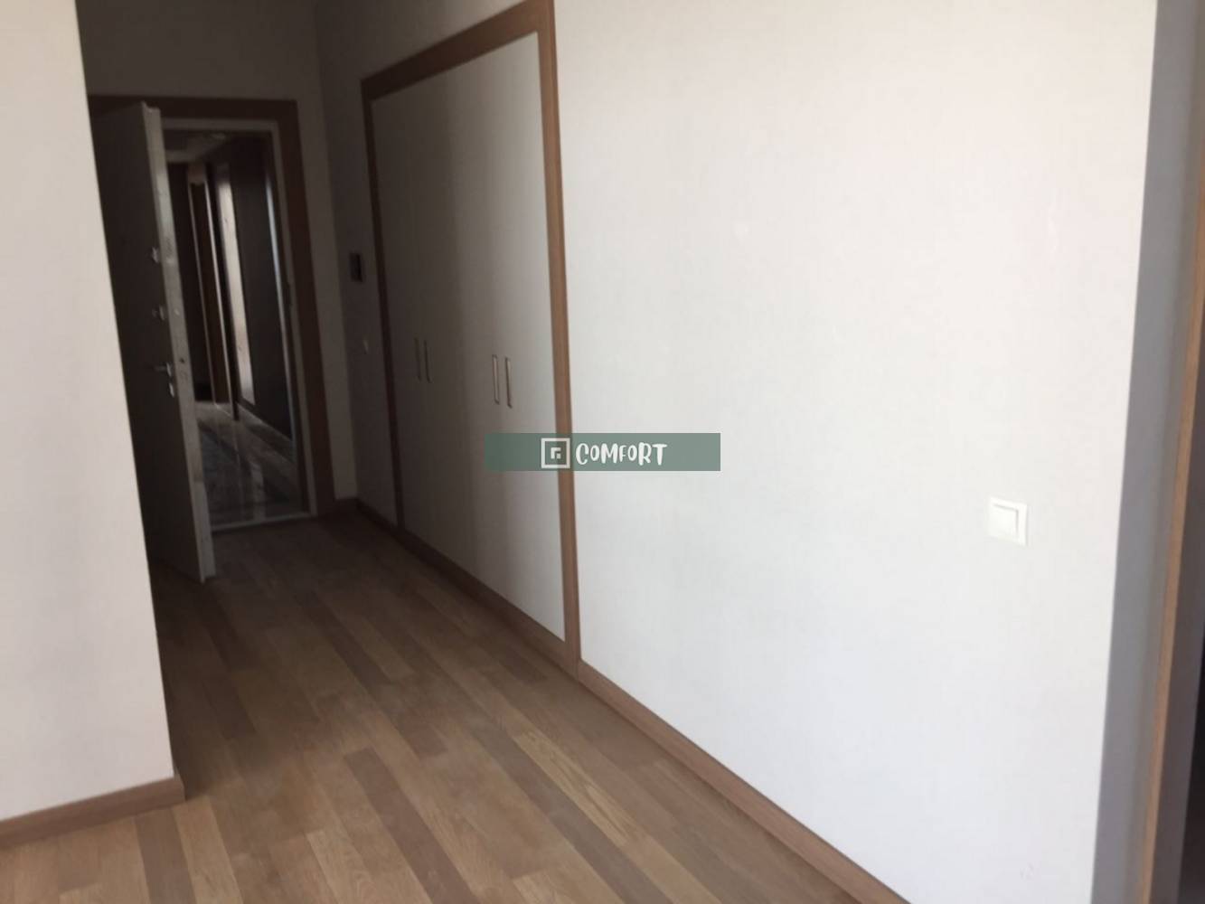 3 + 1 Loft Duplex For Sale in Excellent Location