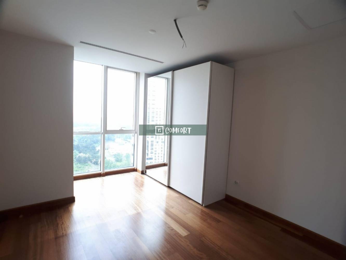 For Sale 3 + 1 High Floor Spacious Apartment