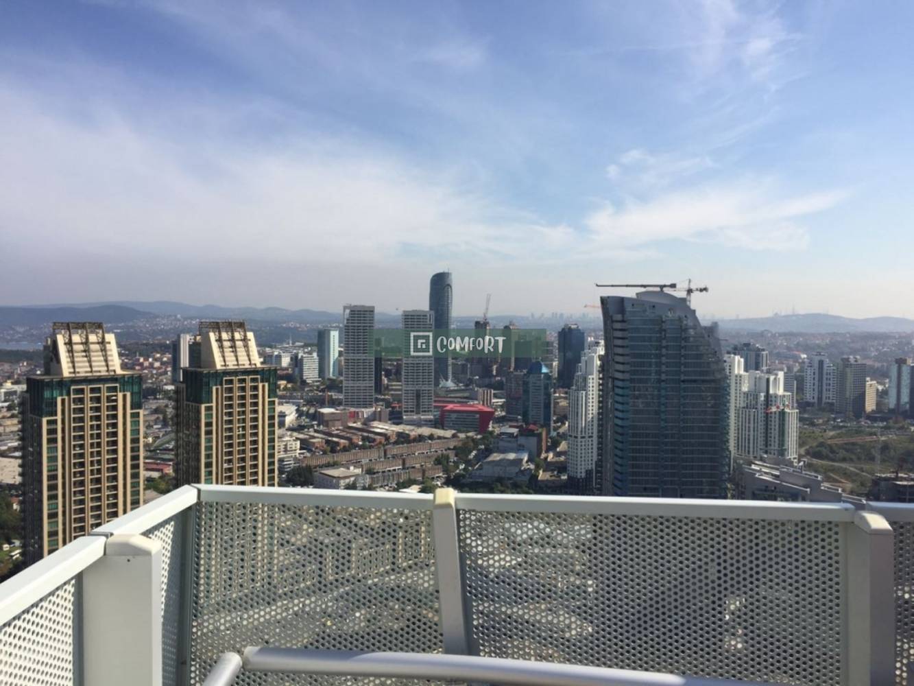 3 + 1 Loft Duplex For Sale in Excellent Location