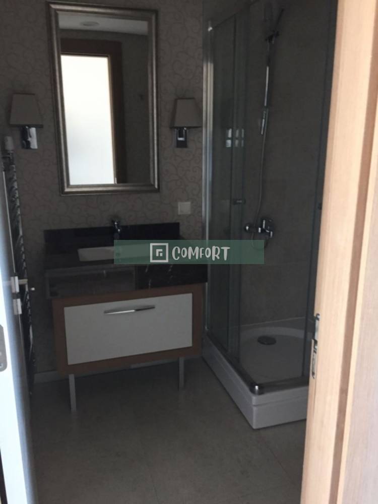3 + 1 Loft Duplex For Sale in Excellent Location