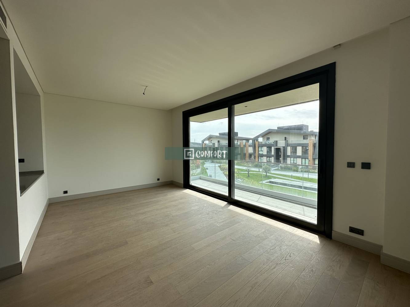 MAYA KEMER 2+1 FLAT