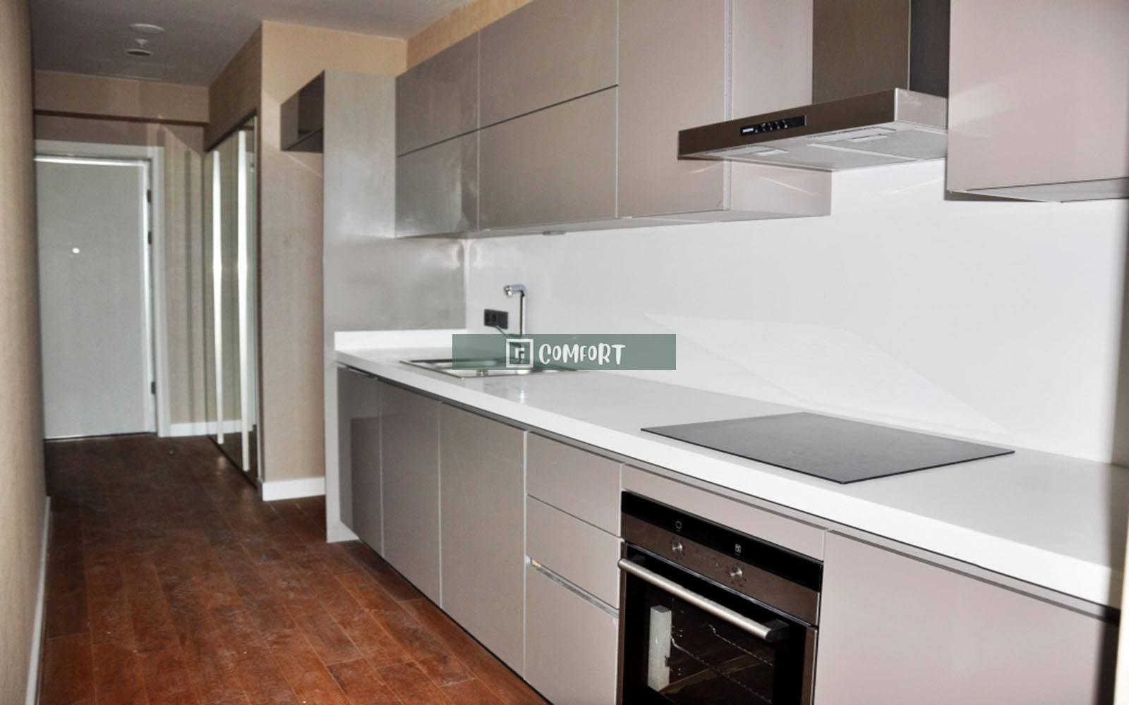 Open Front 1 + 1 apartment for rent
