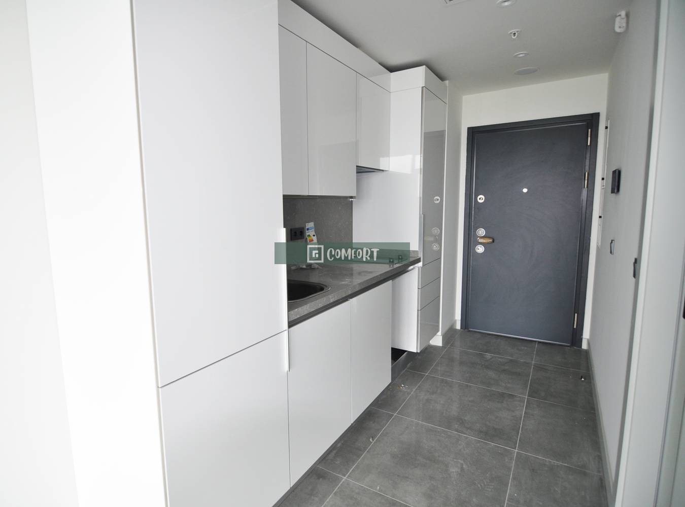 Studio Flat For Sale