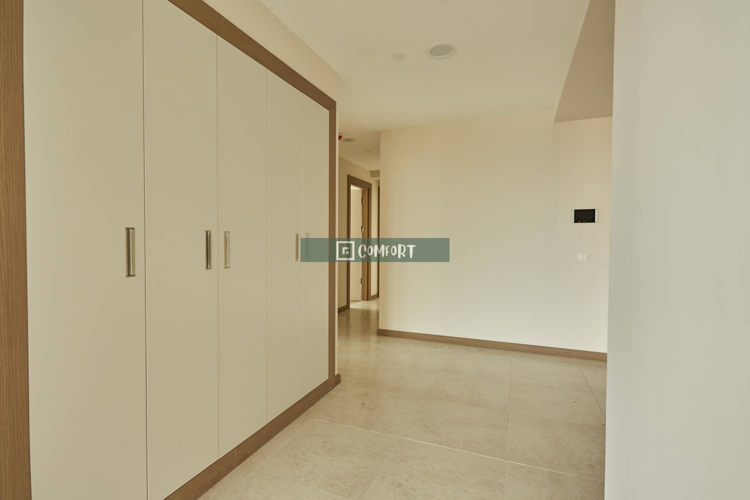 Spacious, 4 + 1 for sale in good location