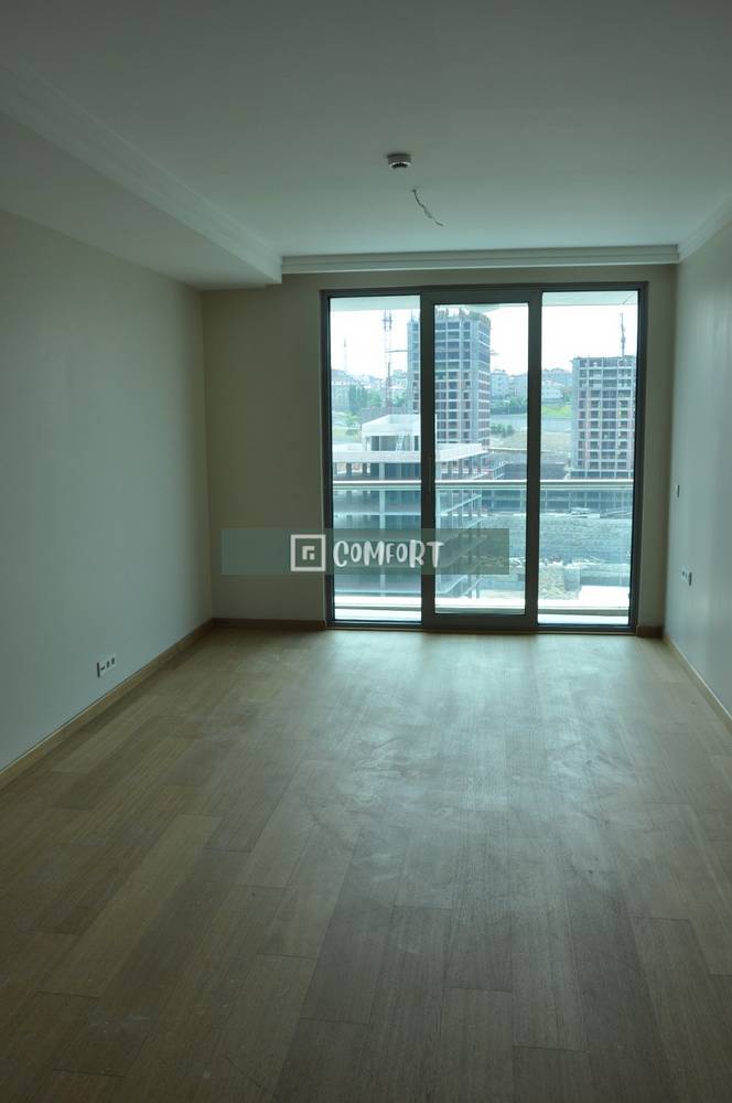 3+1 High Floor Spacious Apartment for Sale