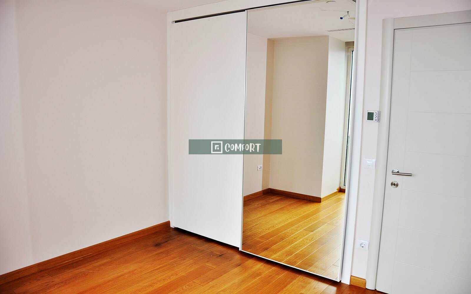 3 + 1 Type A Low Floor