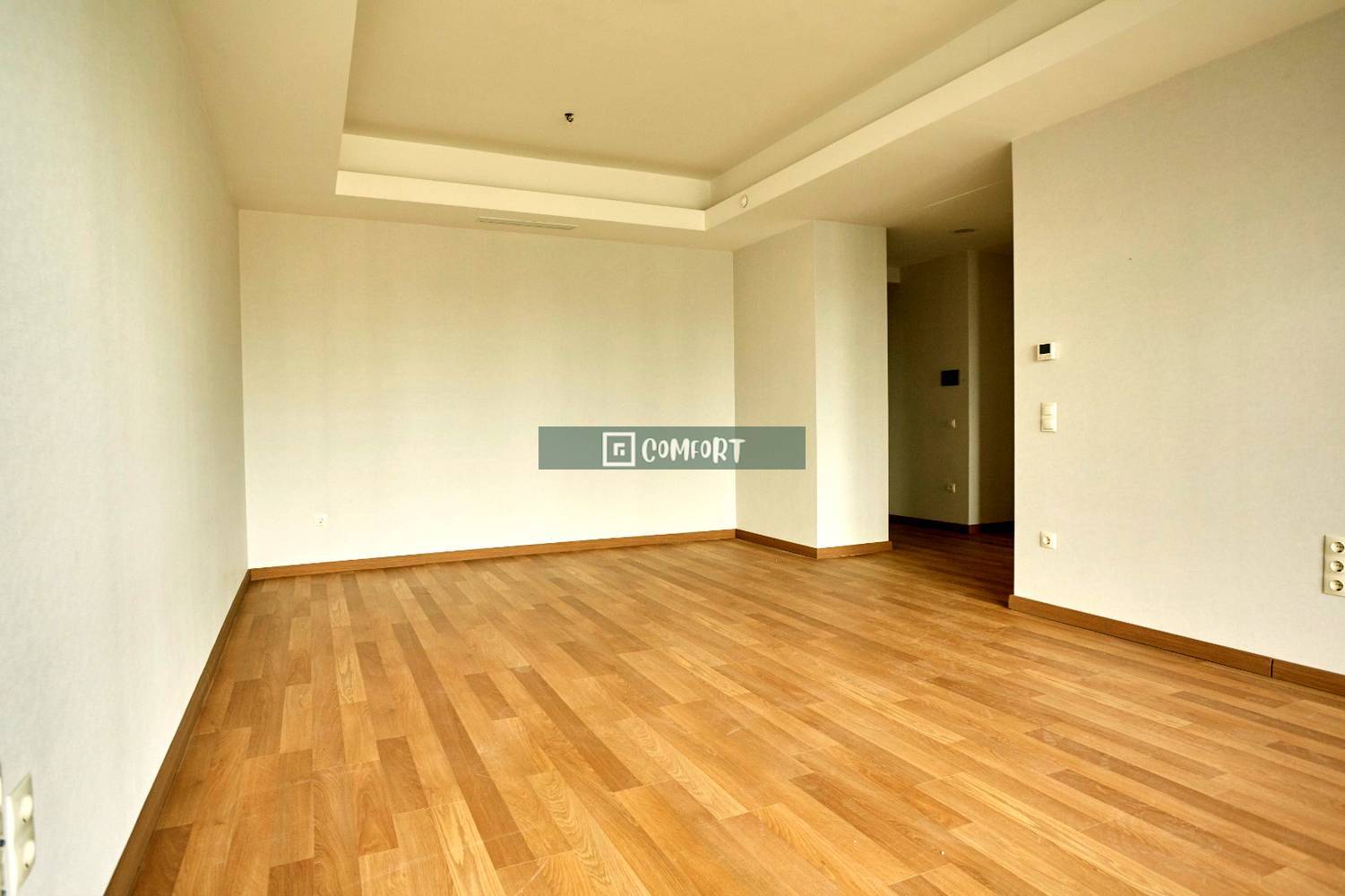 2+1 CORNER FLAT