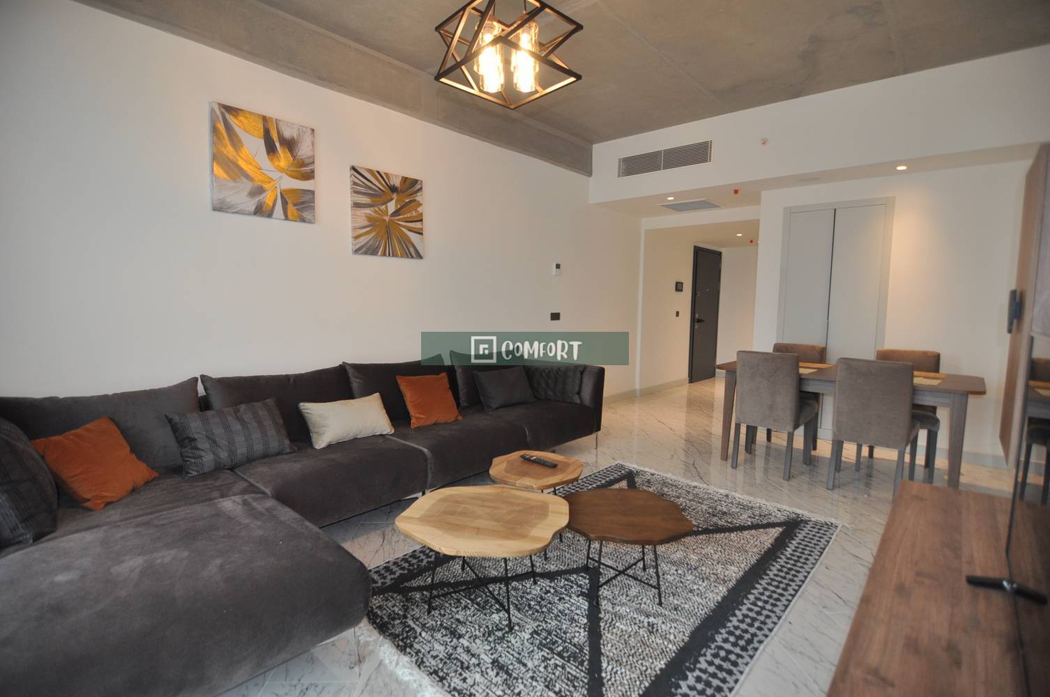 1+1 Corner Large Type Luxury Furnished Flat for Rent