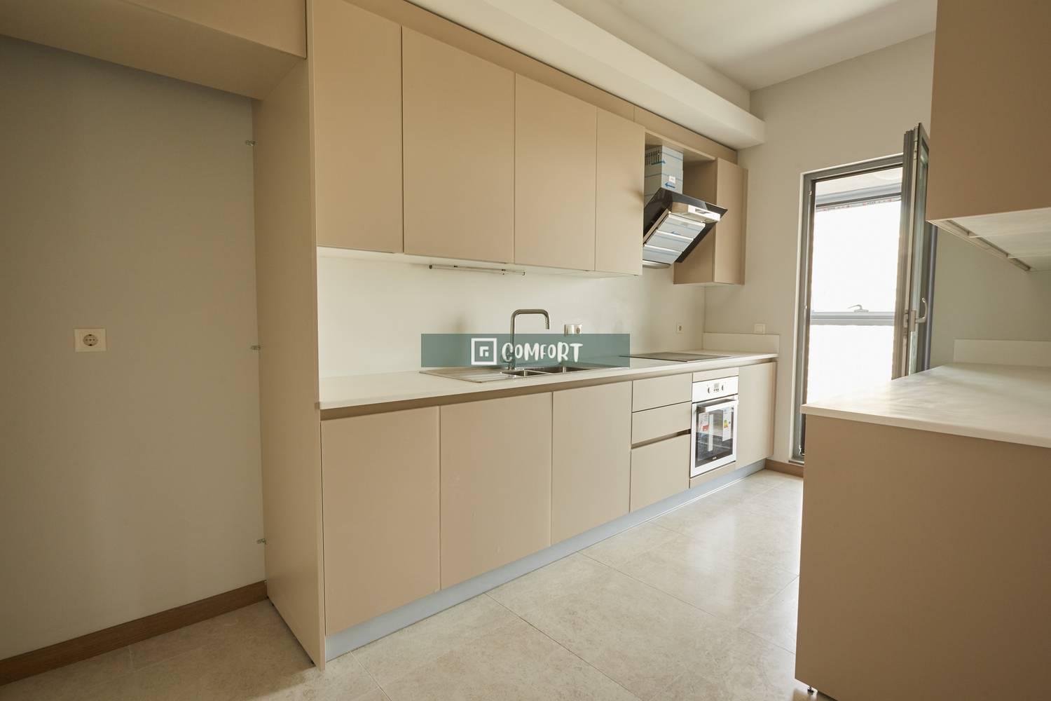 Spacious, 4 + 1 for sale in good location