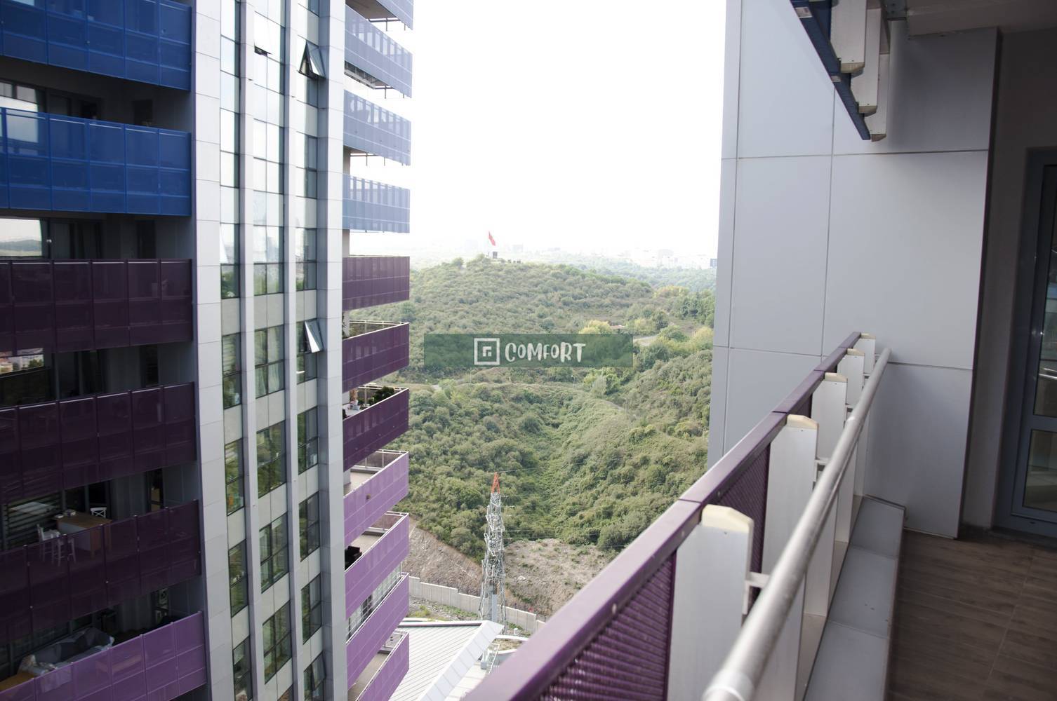 Good Location Spacious 3 + 1 apartment for rent