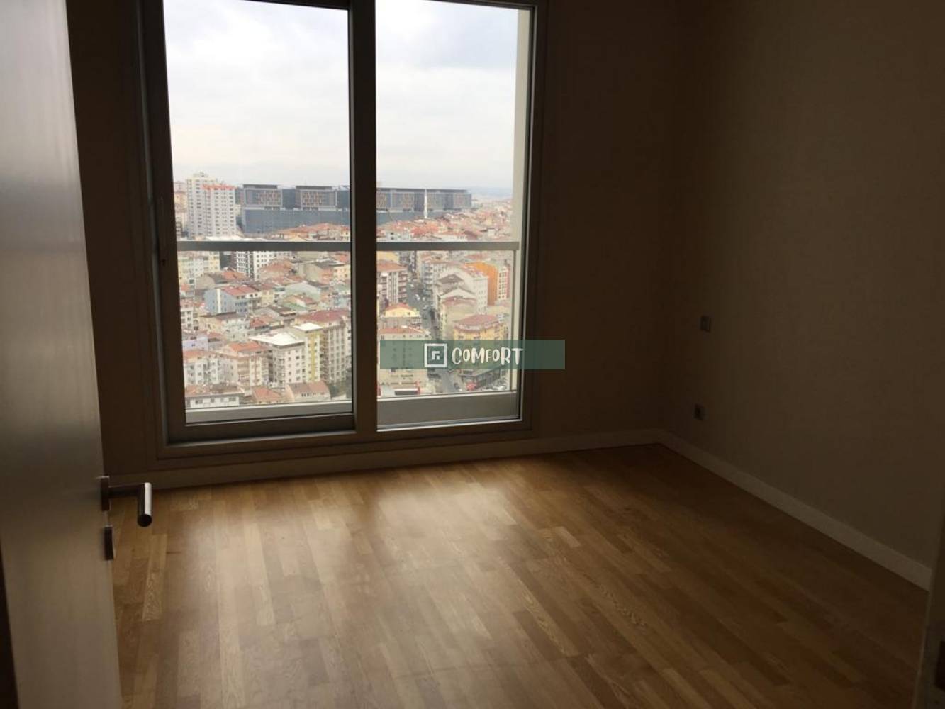 1 + 1 corner apartment for sale