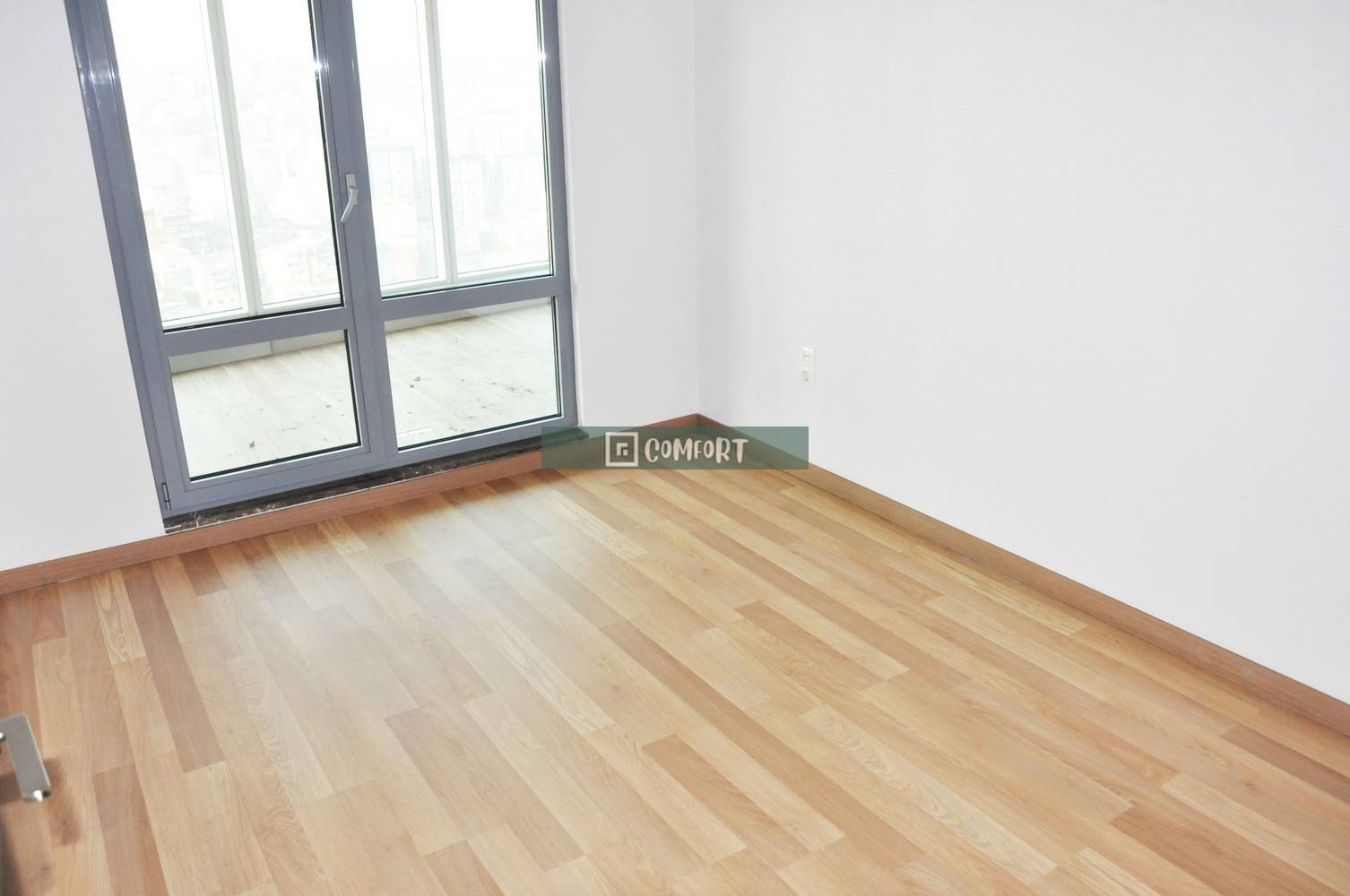 3 + 1 Opportunity Apartment