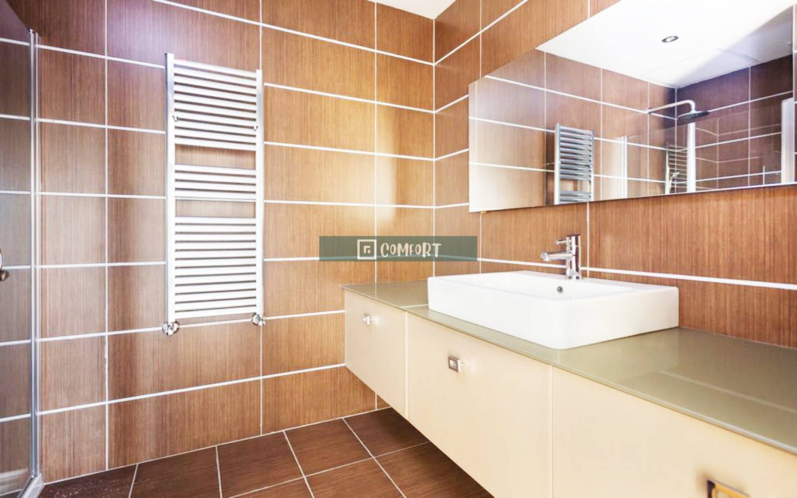 Type Low Floor 170 m2