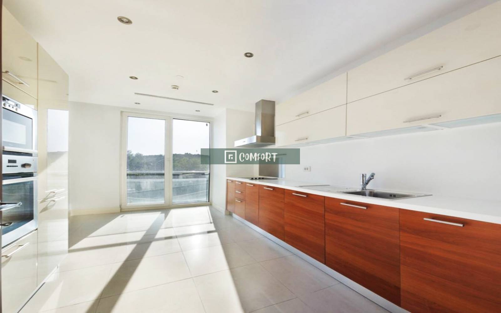 Type Low Floor 170 m2