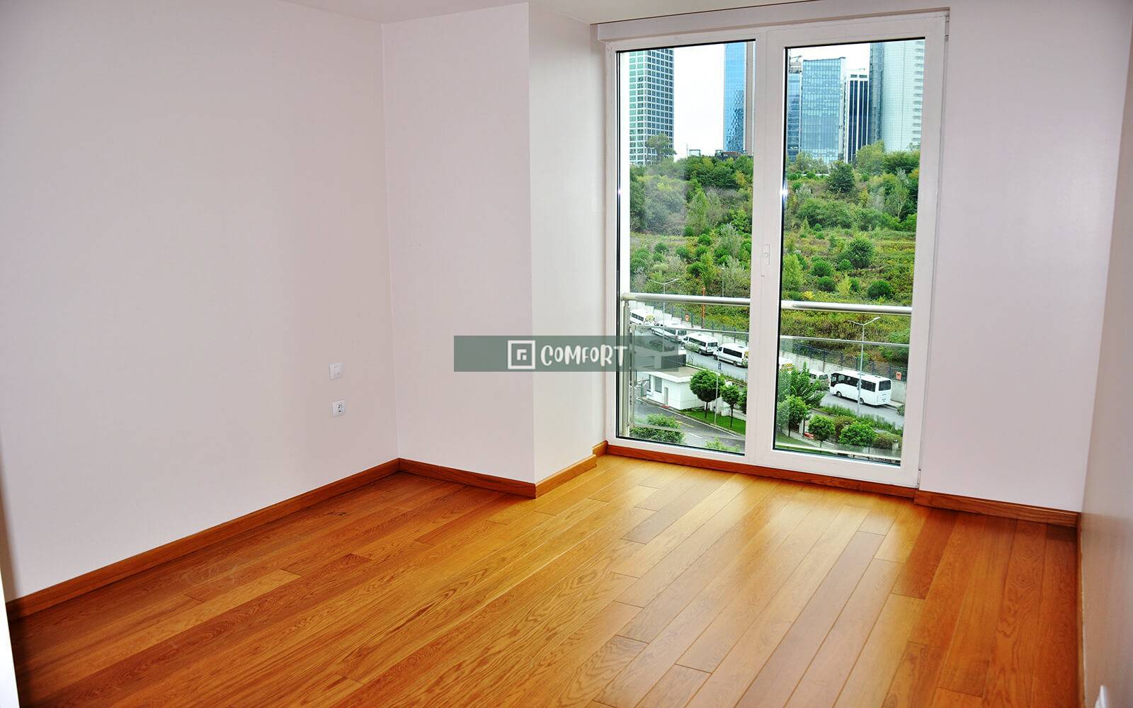 3 + 1 Type A Low Floor