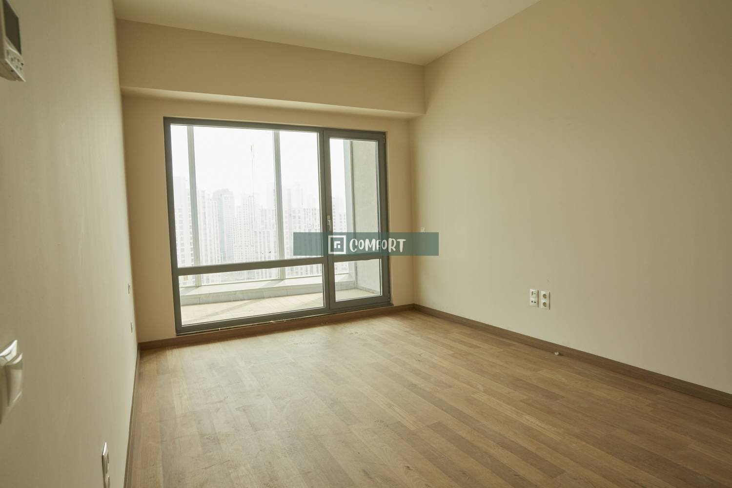 Spacious, 4 + 1 for sale in good location