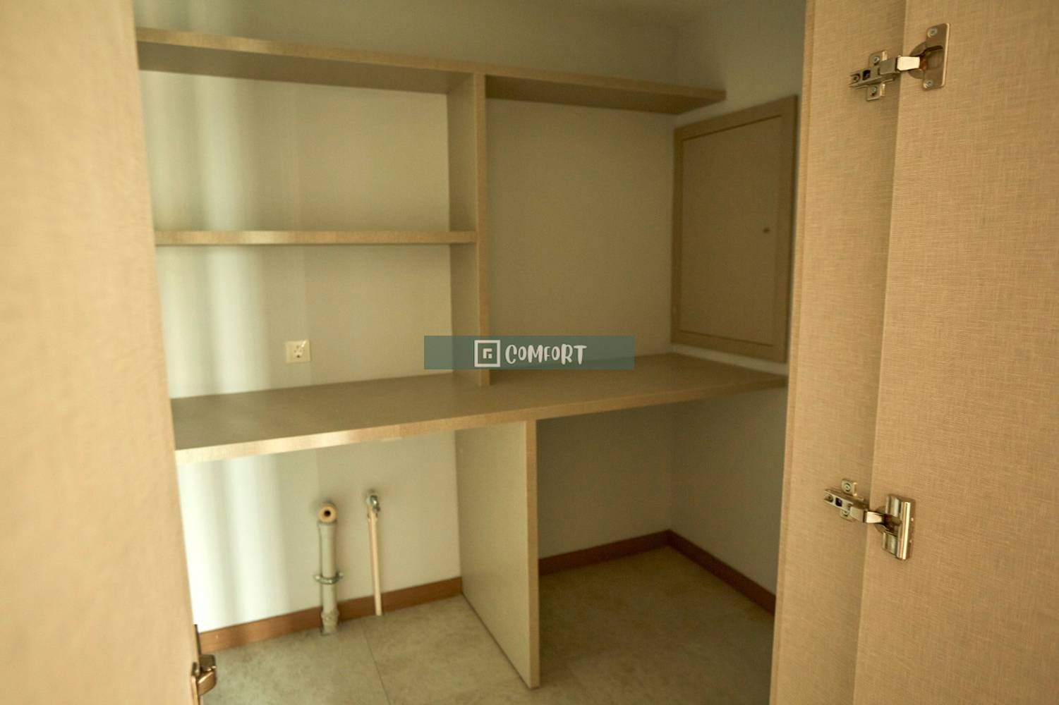 2+1 CORNER FLAT