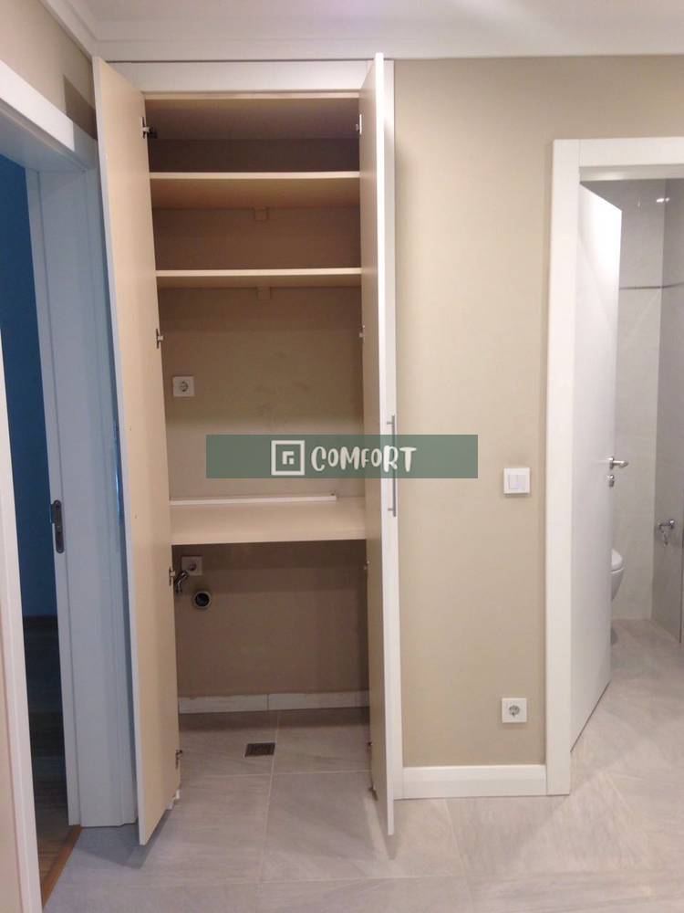 1+1 Opportunity Flat for Sale