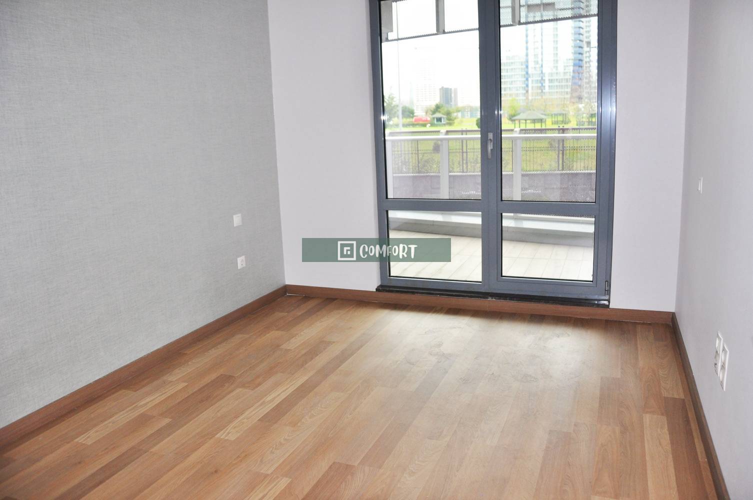 Maslak 1453 For Sale 1+1 Street Front