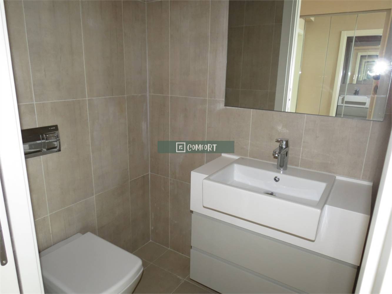 1 + 1 High Floor   Apartment for sale