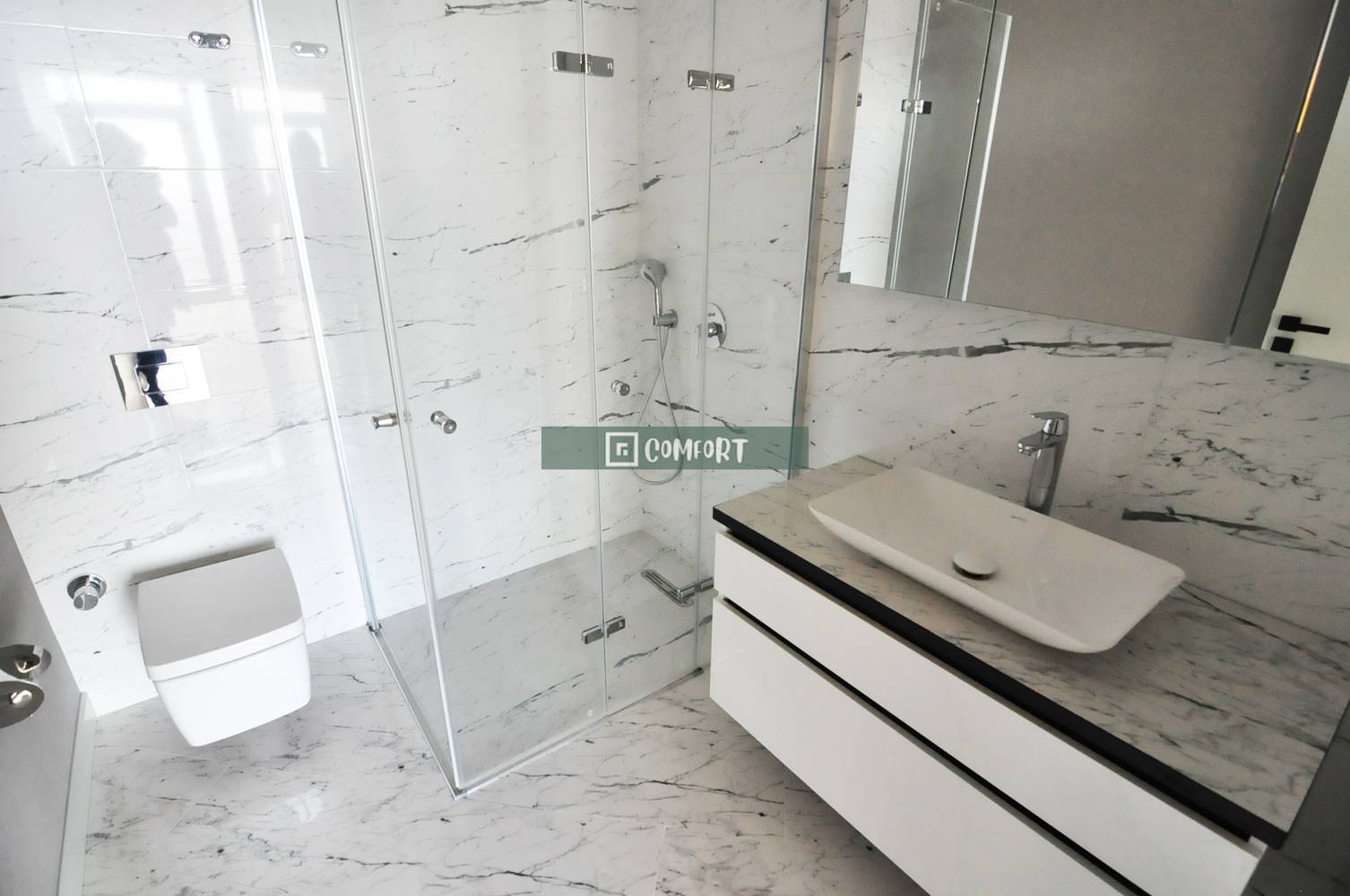 2 + 1 Flat For Sale