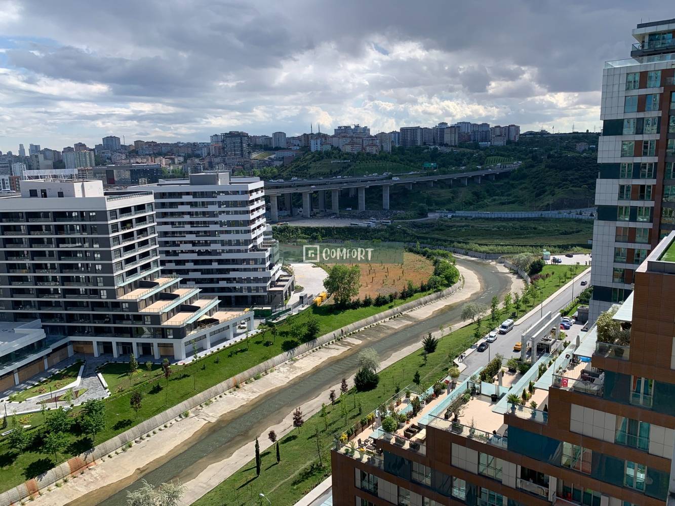 Vadistanbul Teras evler 1+1