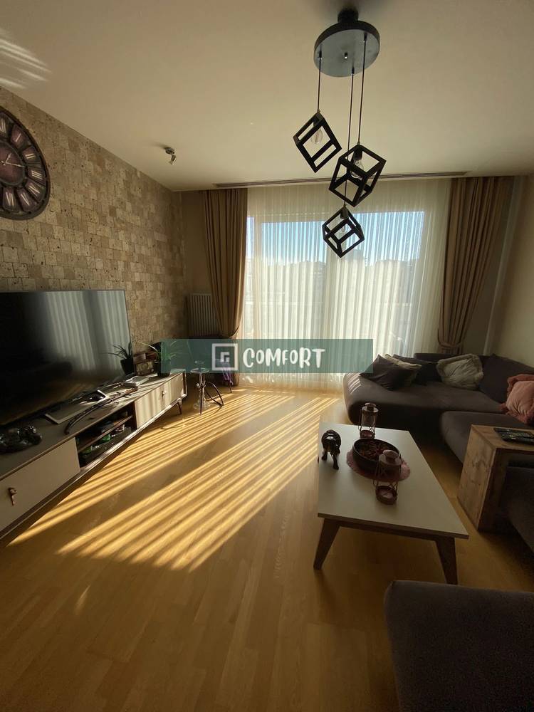 Anthill Rental 1+1 Opportunity
