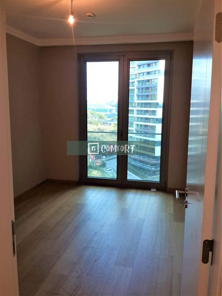 3+1 Flat for Sale Forest Facade