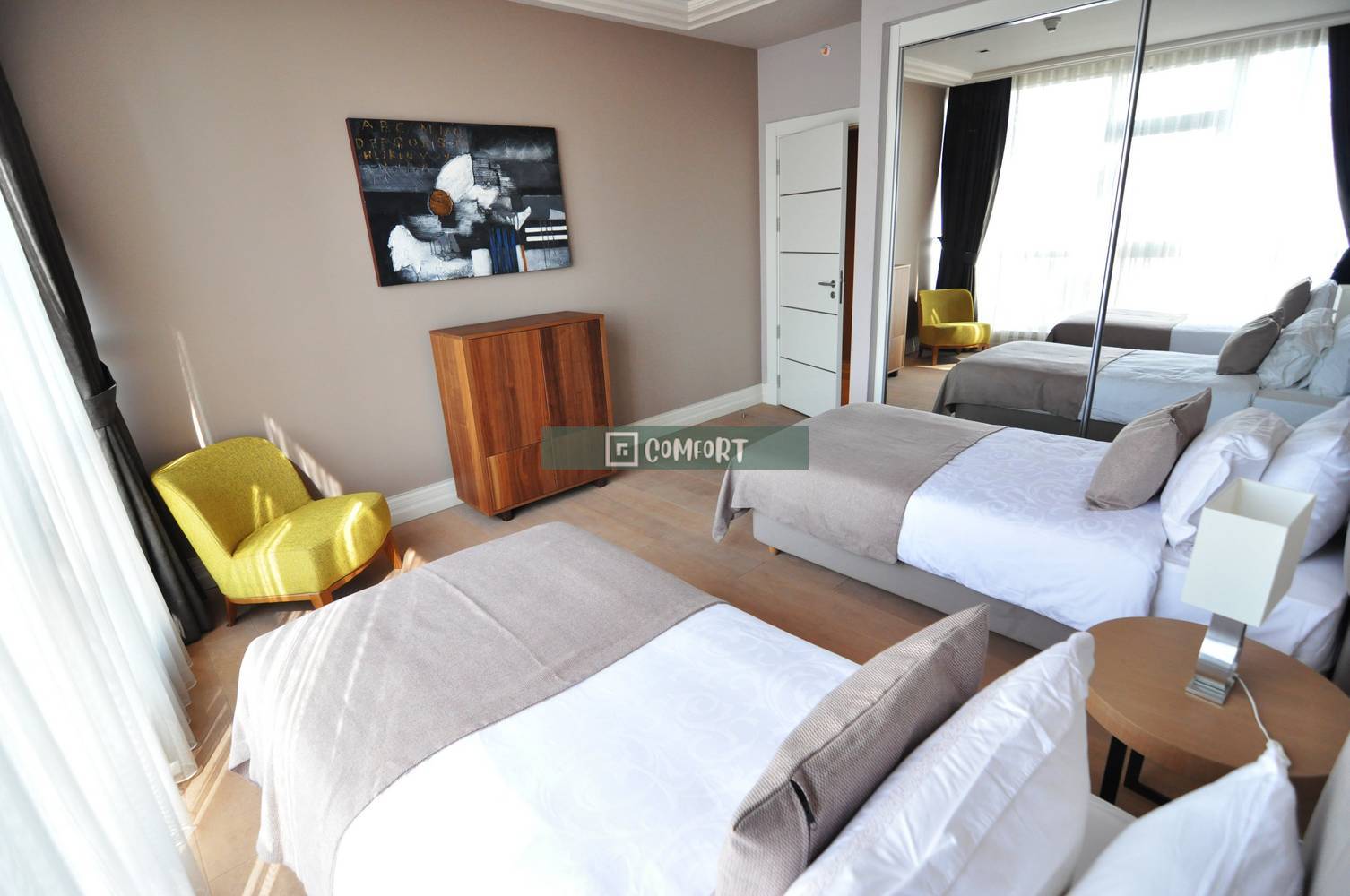 3 + 1 Residence For Sale Opportunity
