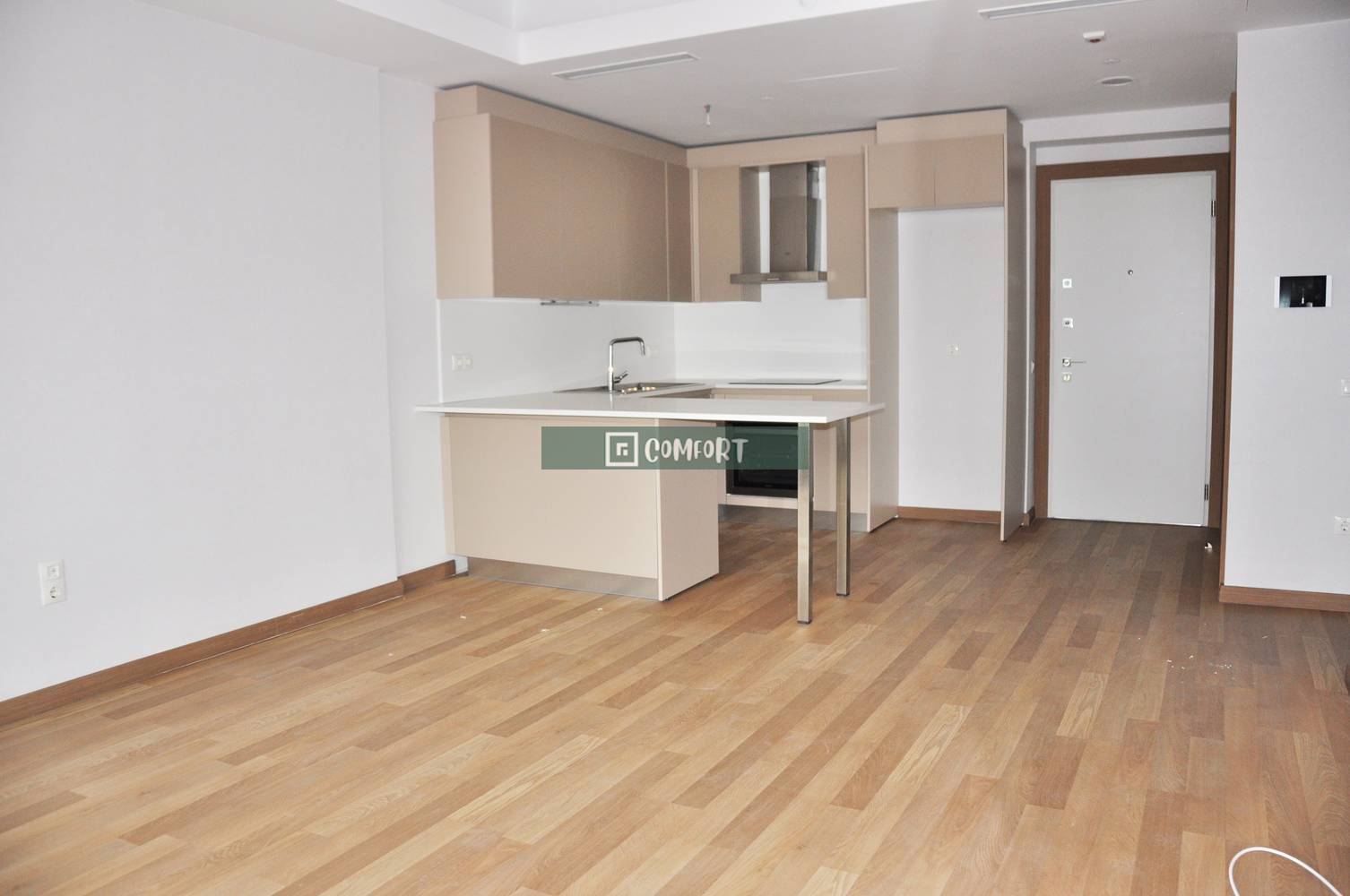 Maslak 1453 For Sale 1+1 Street Front